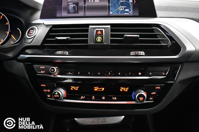 BMW X3 xDrive20d 48V Business Advantage